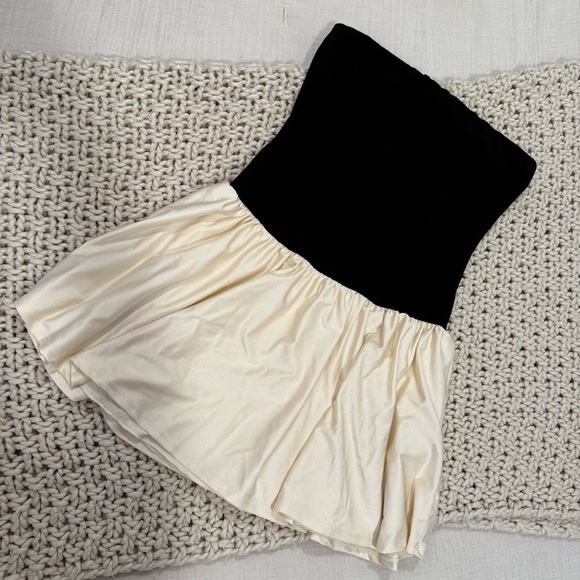 LBD 🖤 - Picture 6 of 7